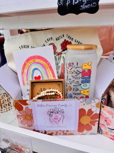 Gift. Gift Box / Large Shopping Bag